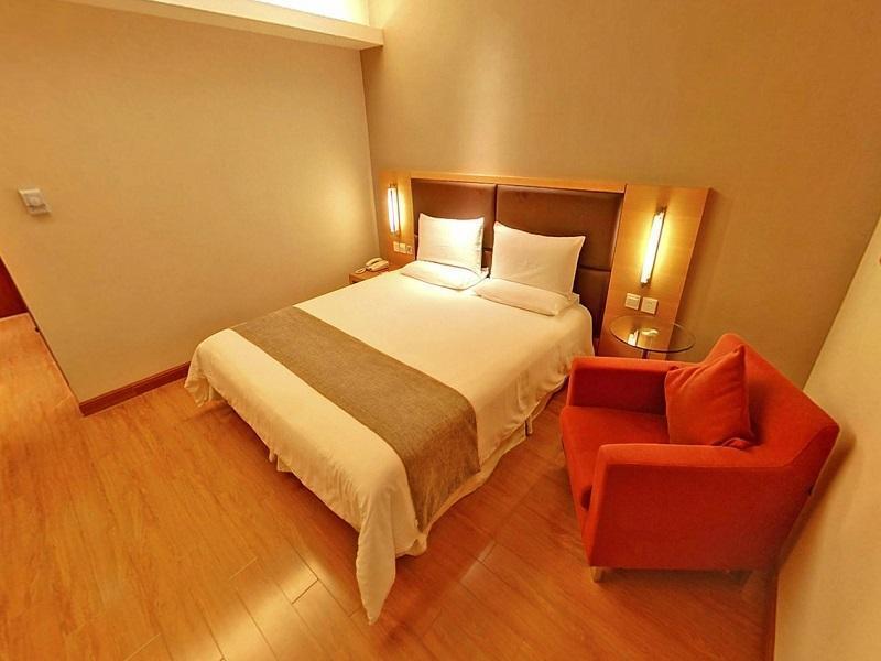Ji Hotel Shanghai Huai Hai Экстерьер фото