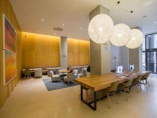 Ji Hotel Shanghai Huai Hai Экстерьер фото