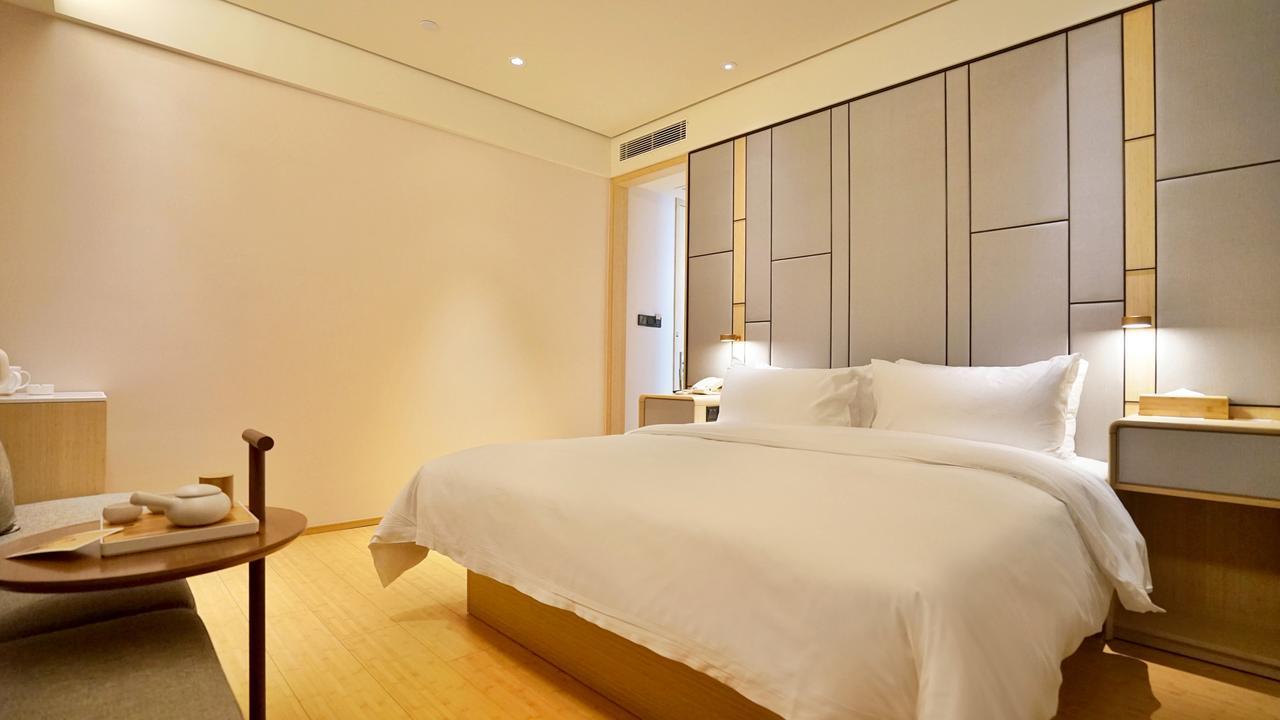 Ji Hotel Shanghai Huai Hai Экстерьер фото