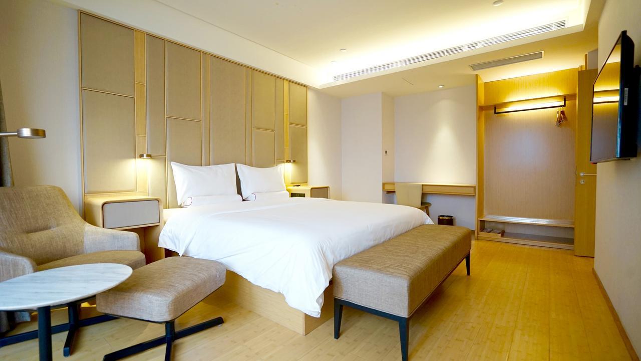 Ji Hotel Shanghai Huai Hai Экстерьер фото