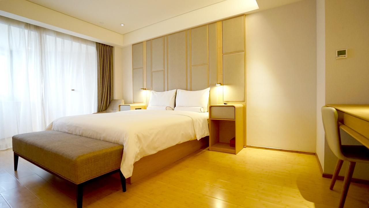 Ji Hotel Shanghai Huai Hai Экстерьер фото